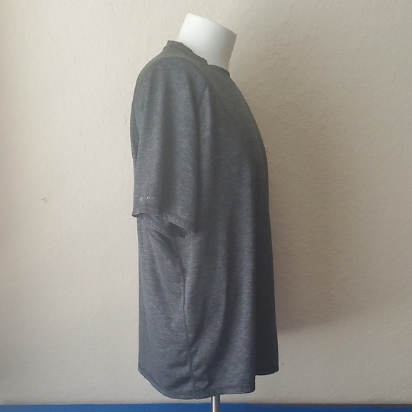 Spyder XL Rash Guard Short Sleeve Active Shirt. Outdoor Swim Beach. UPF 50+ - Picture 5 of 6